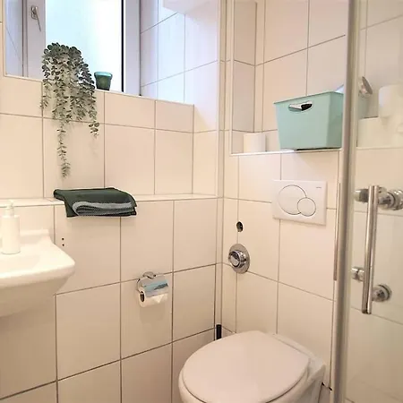 Fully Equipped Near Main Station Apartment Wurzburg