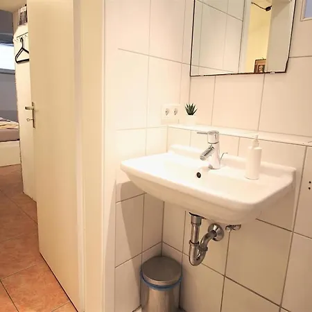 Fully Equipped Near Main Station * Würzburg