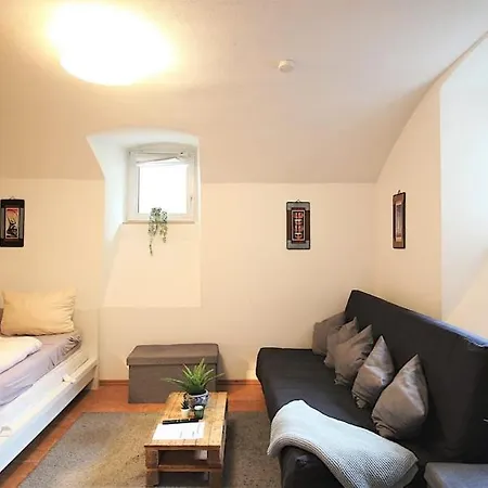 Fully Equipped Near Main Station Wurzburg